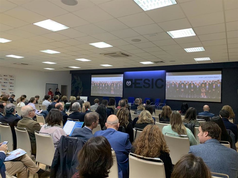 Última jornada sobre el sector salud y presentación de su postgrado dedicado al sector en ESIC Sevilla