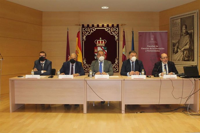 Inauguración de las 'XXV Jornadas sobre el Sistema Autonómico de Castilla-La Mancha. 40 años del Estatuto de Autonomía