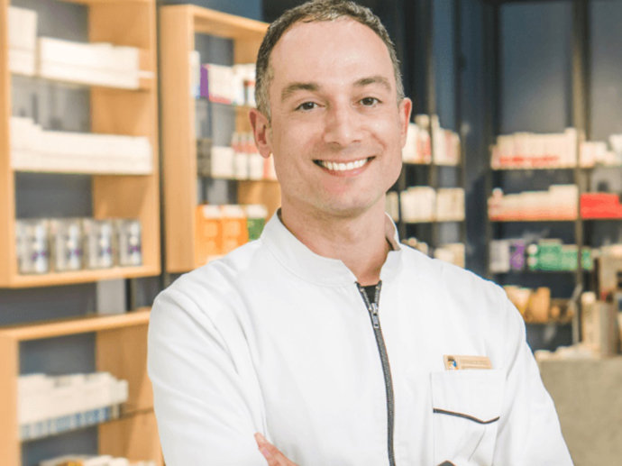 Eduardo Senante, de Farmacia Senante