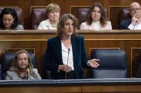 Ribera confirma que la diferencia del tope al gas y el precio de mercado se pagará en la factura