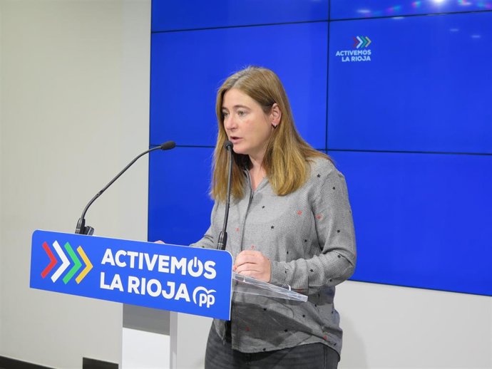 Archivo - La diputada del PP Noemí Manzanos