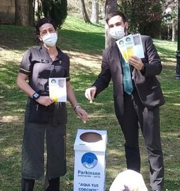 Paradores impulsa el reciclaje de tapones de corcho en colaboración con la Asociación Parkinson Soria.