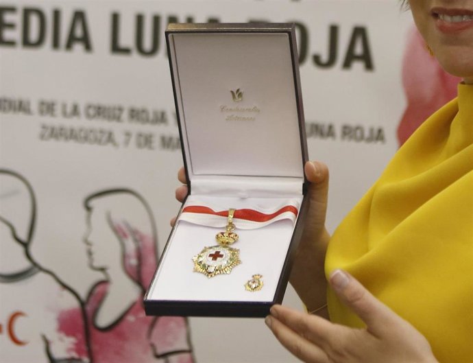 Medalla de Oro de Cruz Roja Española.
