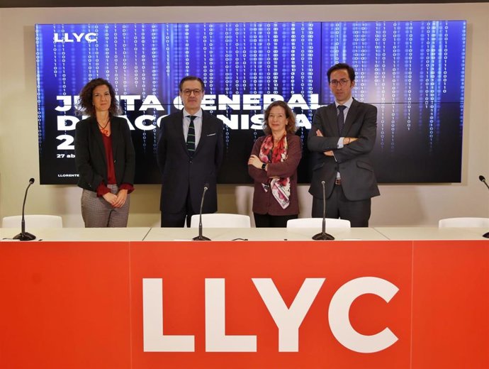 La junta de accionistas de LLYC.