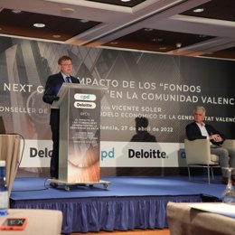 Ximo Puig en una jornada sobre fondos europeos