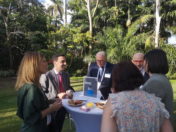 El presidente de la APA, Jesús Caicedo, en la Seatrade Cruise Miami