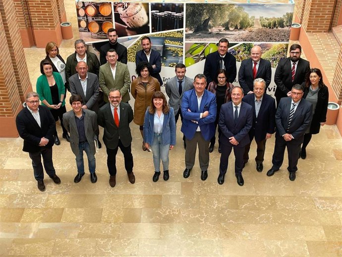 Comité Organizador del Salón Internacional de Maquinaria y Equipos para Bodegas y del Embotellado, ENOMAQ 2023.