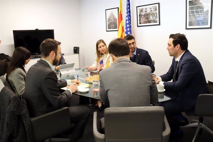 El vicepresidente Jordi Puigneró se reúne con asociaciones en Nueva York.