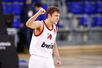 Olympiacos toma ventaja tras conquistar el Principado