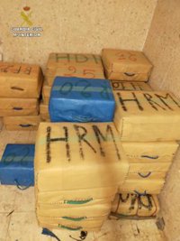 Intervenidos 1.120 kilos de hachís en Sanlúcar de Guadiana (Huelva) cuando eran trasladados a una casa turística