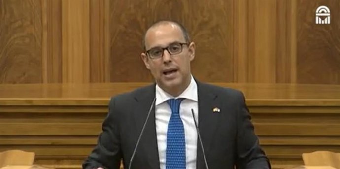 El presidente de las Cortes, Pablo Bellido.