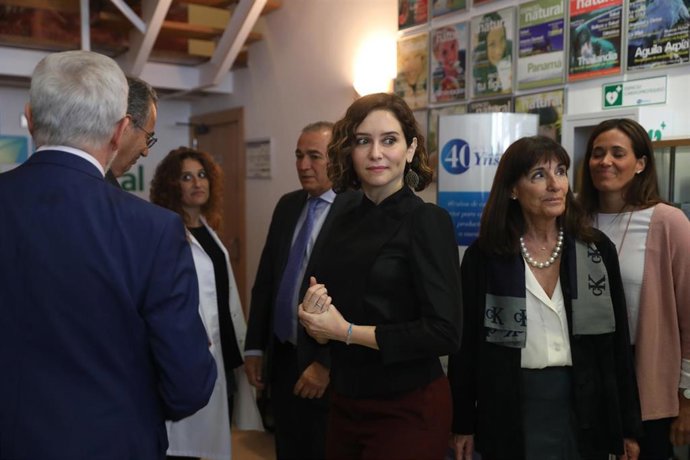 La presidenta de la Comunidad de Madrid, Isabel Díaz Ayuso, a su llegada a los laboratorios Ynsadiet