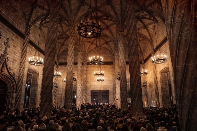 Archivo - ORQUESTA DE VALNCIA EN LA LONJA