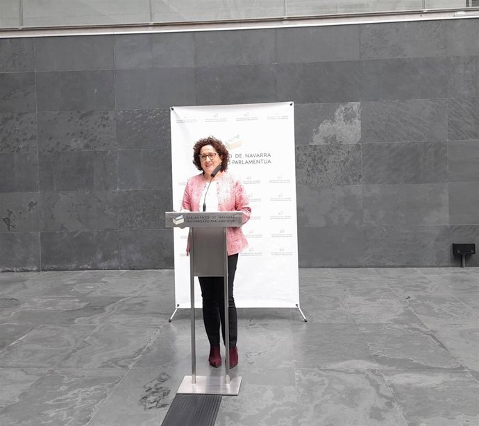 La consejera Maeztu durante la valoración de los datos de la Encuesta de Población Activa (EPA) correspondientes a Navarra en el primer trimestre de 2022