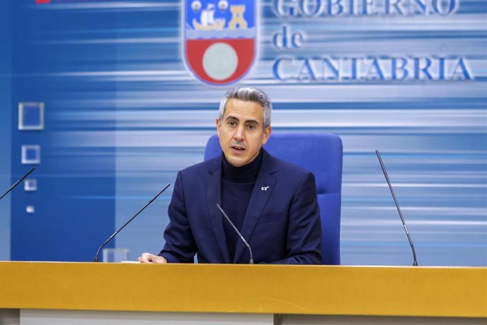 El Vicepresidente Y Consejero De Universidades, Igualdad, Cultura Y Deporte, Pablo Zuloaga, Informa, En Rueda De Prensa, De Los Acuerdos Del Consejo De Gobierno.