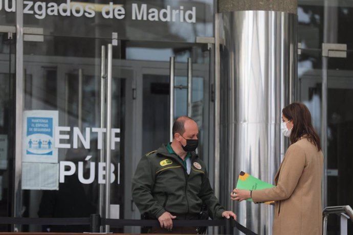 La portavoz de Más Madrid en el Ayuntamiento de Madrid, Rita Maestre,  llega a los Juzgados de Plaza Castilla 