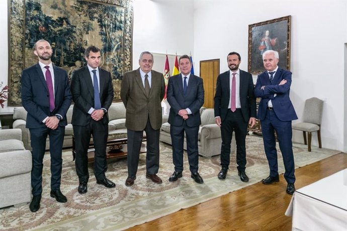 El presidente de C-LM, Emiliano García-Page, se ha reunido este jueves con el presidente de Solaria, Enrique Díaz-Tejeiro.