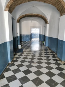 El perfil del contratante de la Agencia de Vivienda y Rehabilitación de Andalucía (AVRA) ha publicado la licitación de una actuación de eficiencia energética en una promoción de viviendas en alquiler en el antiguo convento de Aroche (Huelva).