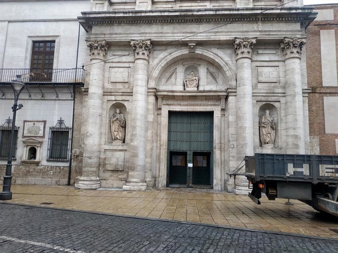 Archivo - Parroquia de Las Angustias de Valladolid, donde el condenado era capellán hasta el momento de los hechos.
