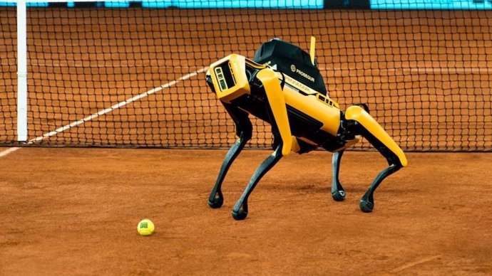 Yellow, el perro robot que formará parte del dispositivo de seguridad de Prosegur para el Mutua Madrid Open. Foto: Mutua Madrid Open