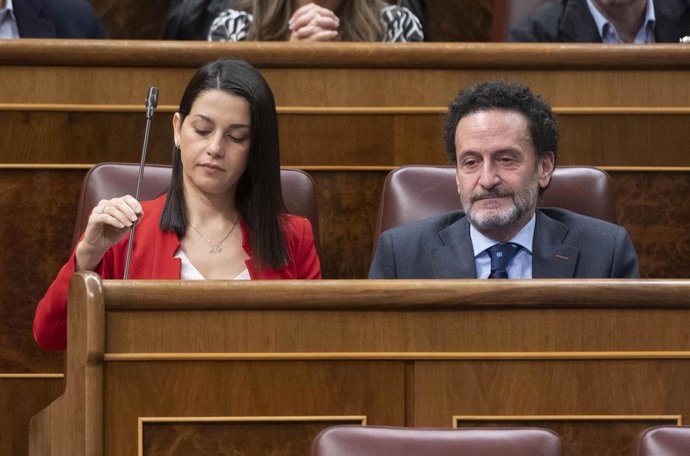 La líder de Cs, Inés Arrimadas, y su portavoz parlamentario, Edmundo Bal