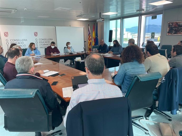 El borrador del Decreto de Conciertos prevé condición para concertar que no haya segregación por sexos.