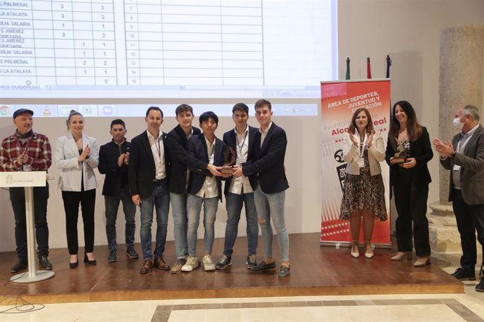 Ganadores del III Debate Educativo