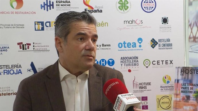 Archivo - Secretario general de Hostelería de España, Emilio Gallego.