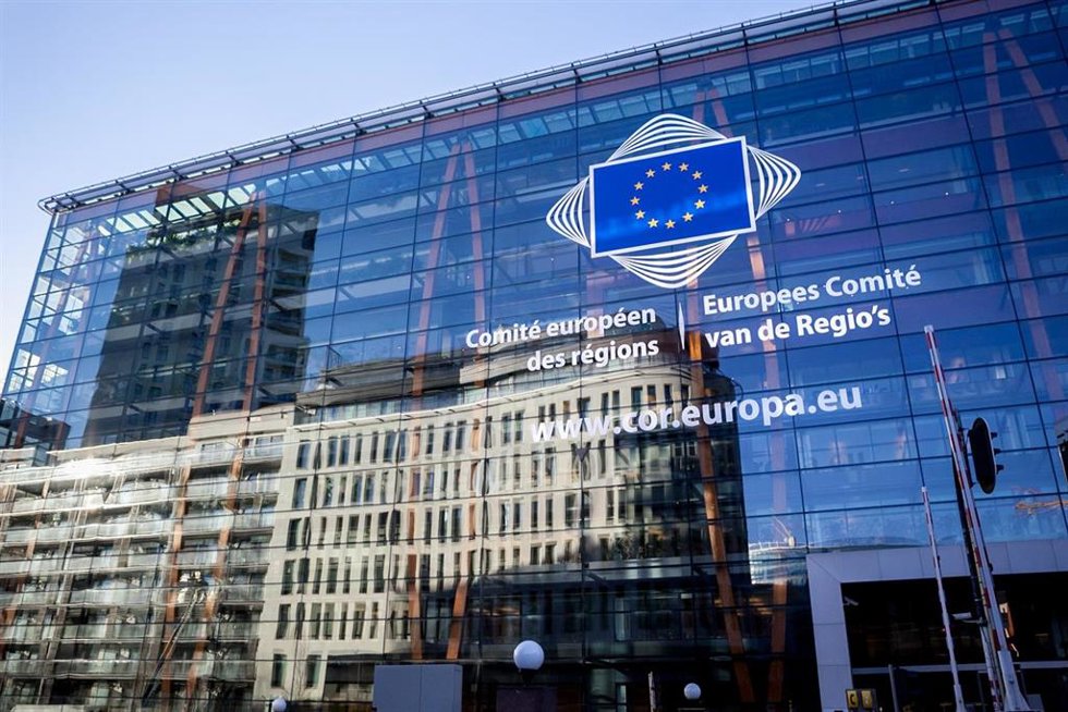 Archivo - Fachada del edificio Delors, sede del Comité de las Regiones, en Bruselas (Bélgica).