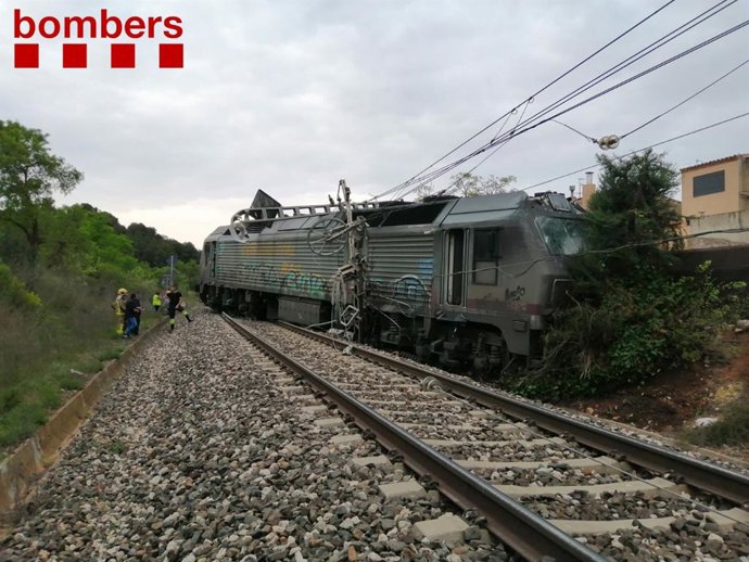 Descarrila un tren de mercancías no peligrosas en Vilaverd (Tarragona)