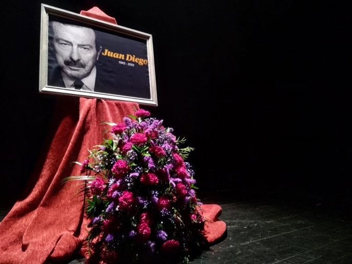 El Ayuntamiento de Bormujos honra la memoria de Juan Diego