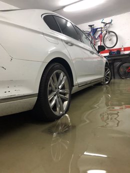 Uno de los garajes afectado por inundaciones en el 'Golf' de Aldeamayor de San Martín (Valladolid).