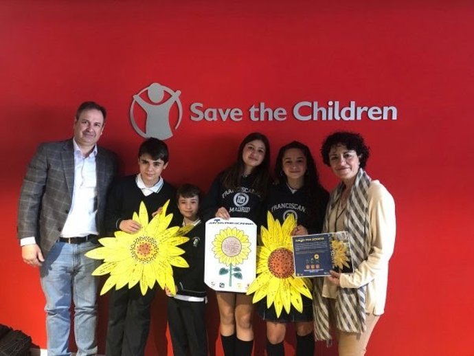 Niños participantes en la iniciativa de Save the Children sobre los menores ucranianos.