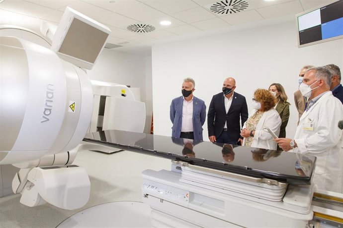Visita del presidente de Canarias, Ángel Víctor Torres, al Hospital General de Fuerteventura