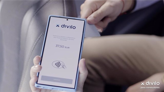 Cabify y Divilo colaboran para permitir pagos con tarjeta sin necesidad de datáfono en Sevilla