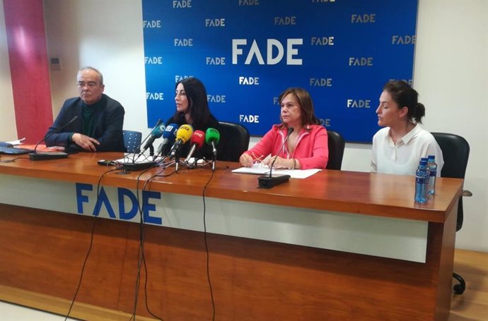 Rueda de prensa en la sede de FADE de asociaciones de residencias geriátricas privadas de Asturias