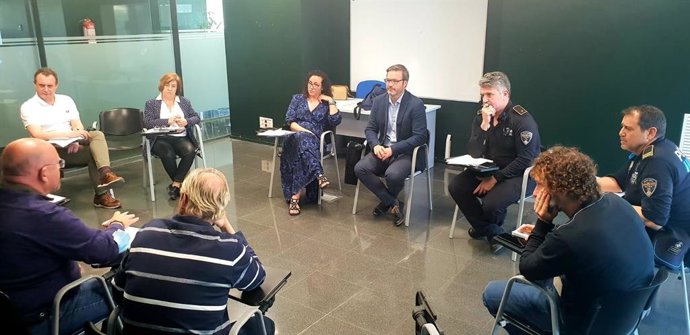 Hila participa en la Mesa de Seguridad y Convivencia del Distrito Litoral y Pla de Sant Jordi.