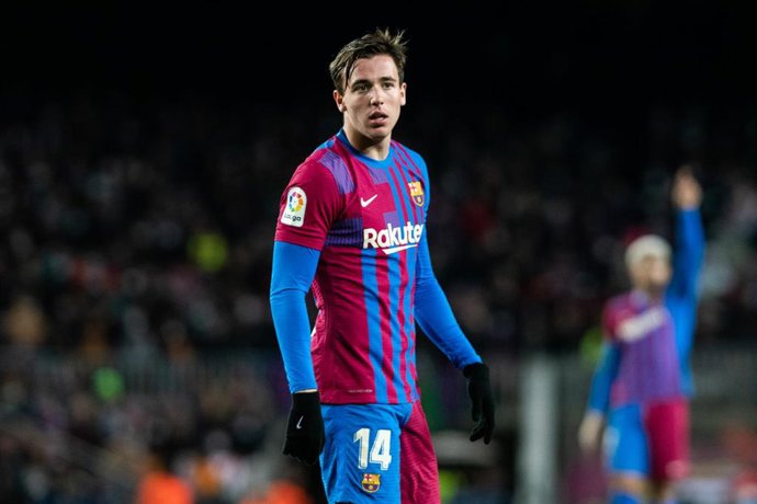 Nico Gonzalez of FC Barcelona looks on during La Liga match , football match played between FC Barcelona and Sevilla FC at Camp Nou stadium on April 03, 2022, in Barcelona, Spain.