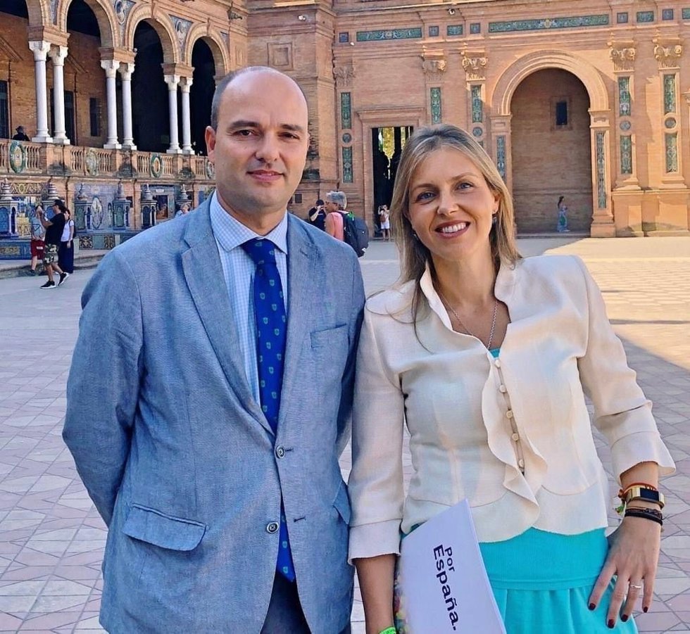 Los concejales de Voz Gonzalo García de Polavieja y Cristina Peláez.