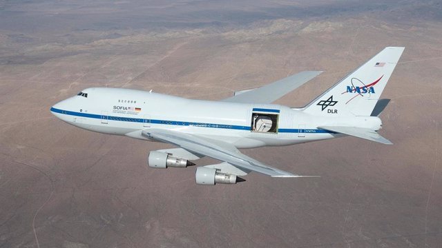 Imagen de SOFIA a bordo del Boeing 747 adaptado a la misión