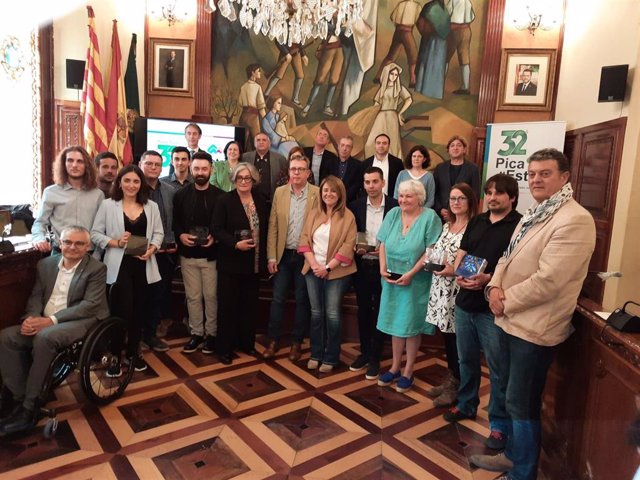 El salón de plenos de la Diputación de Lleida ha acogido este viernes la entrega del premio Pica d’Estats.