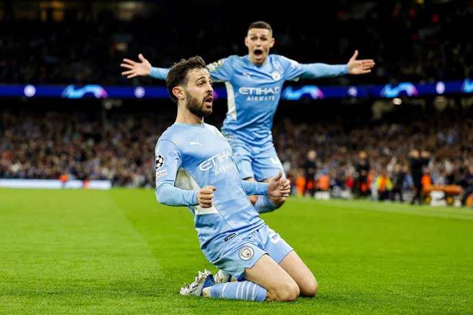 Bernardo Silva (20) of Manchester City celebrates his goal 4-2 during the UEFA Champions League, Semi-finals, 1st leg football match between Manchester City and Real Madrid on April 26, 2022 at the Etihad Stadium in Manchester, England - Photo Nigel Kee