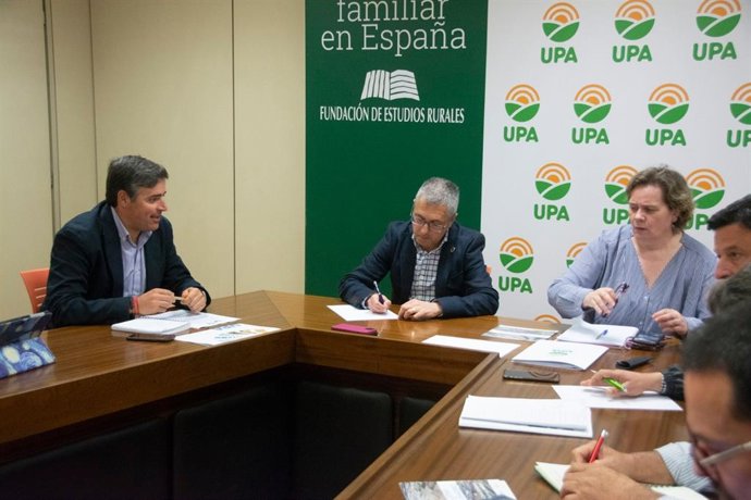 Reunión de UP con Hugo Morán