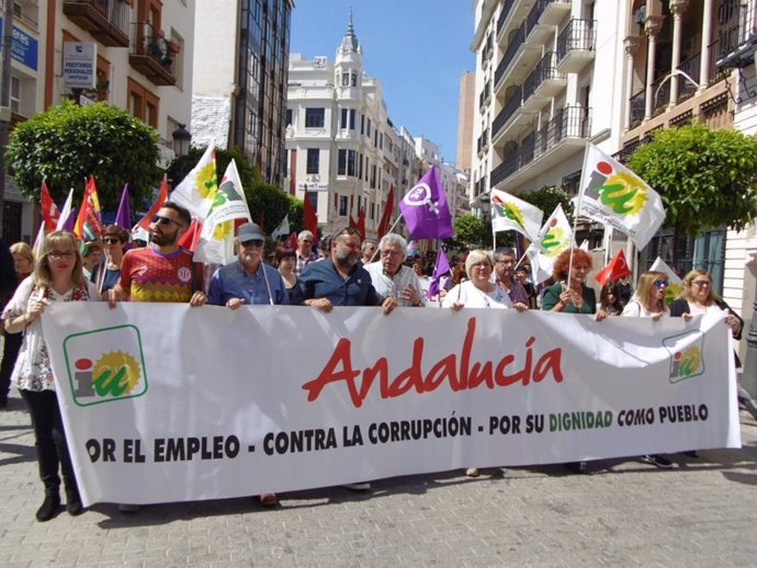 IU en la manifestación de 2019 en Huelva.