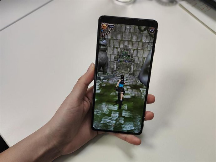 El Móvil POCO F4 GT