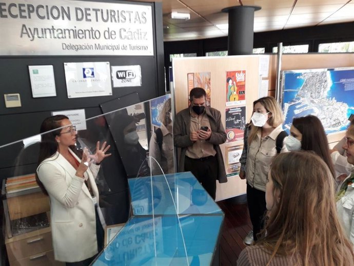 Expertos europeos visitan Cádiz para analizar el trabajo que se desarrolla en Turismo Inclusivo