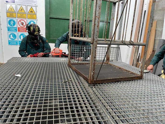 Unidades de la Guardia Civil desplazadas desde Madrid continúan con la medición de gases