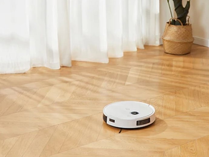 ROBOT ASPIRADOR DE YEEDI