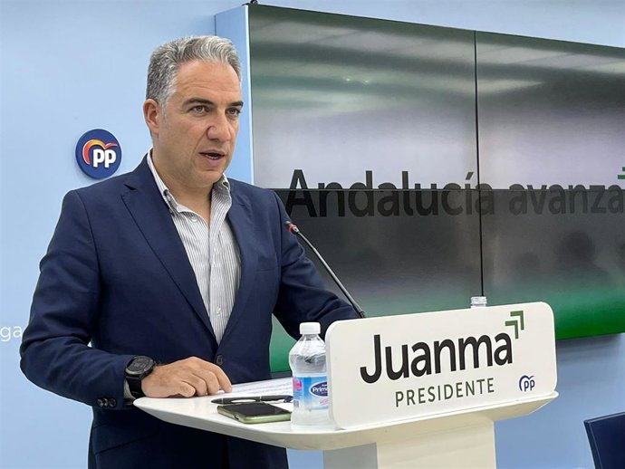 El coordinador nacional del PP, coordinador del PP-A para la campaña electoral andaluza y presidente del PP de Málaga, Elías Bendodo en la junta directiva del PP de Málaga.