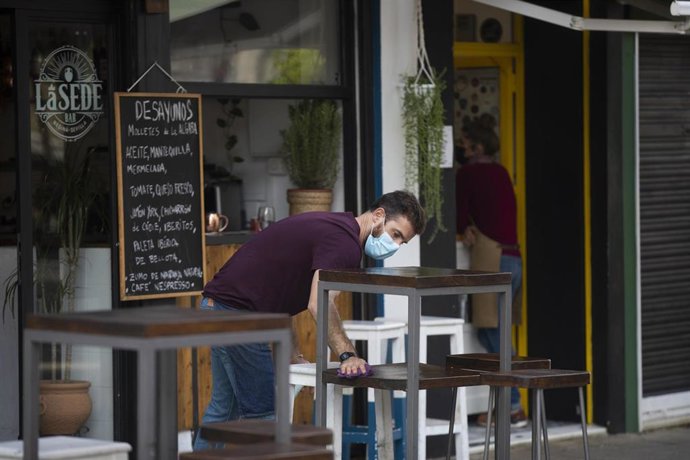 Archivo - Veladores en Sevilla